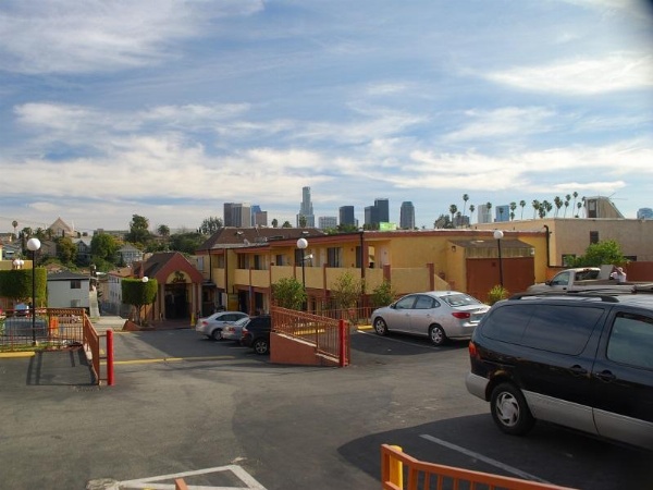 Hollywood Inn Express South Main image